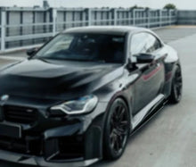 Load image into Gallery viewer, BMW G87 M2 M Style Carbon Fiber Side Skirt
