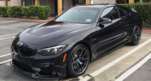 Load image into Gallery viewer, BMW F8X Gloss Black CS Style Front Lip - M3 / M4

